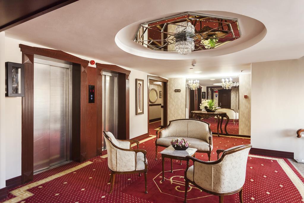 Izmir Palas Hotel Otel 4*