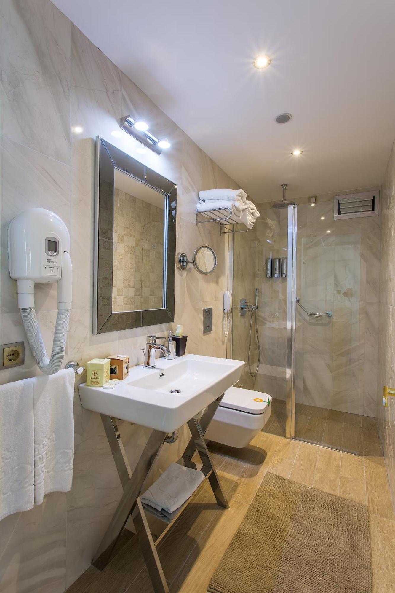 Izmir Palas Hotel Otel İzmir