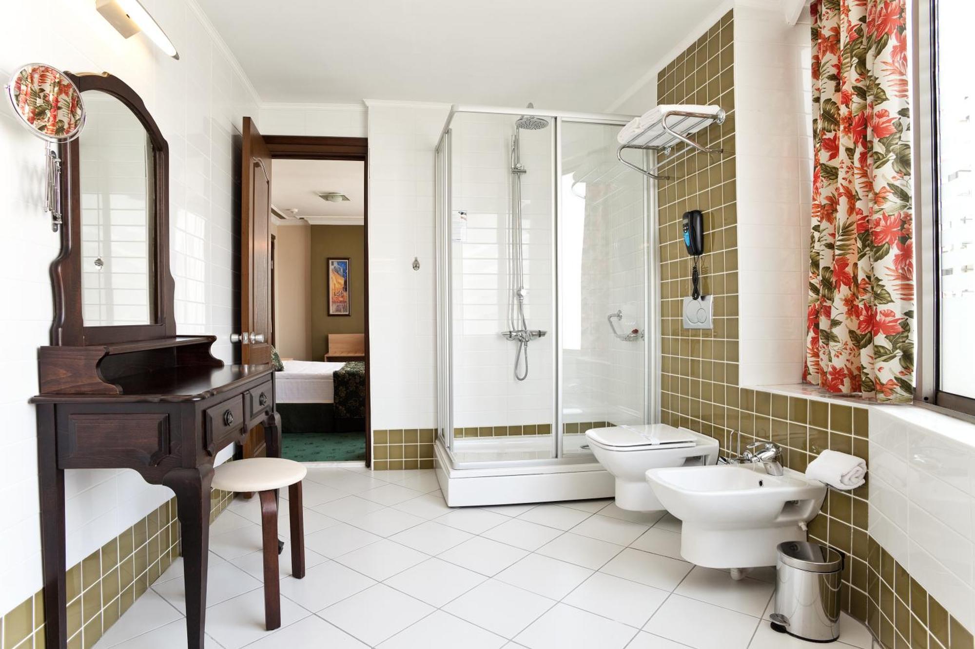 Otel Izmir Palas Hotel İzmir